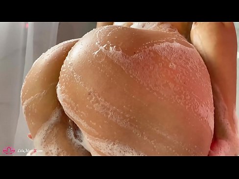 ❤️ Brunette sjálfsfróar kisu með titrara til að fá mikla fullnægingu í sturtu ☑ Klám vk á klám is.nastypornpics-com.ru